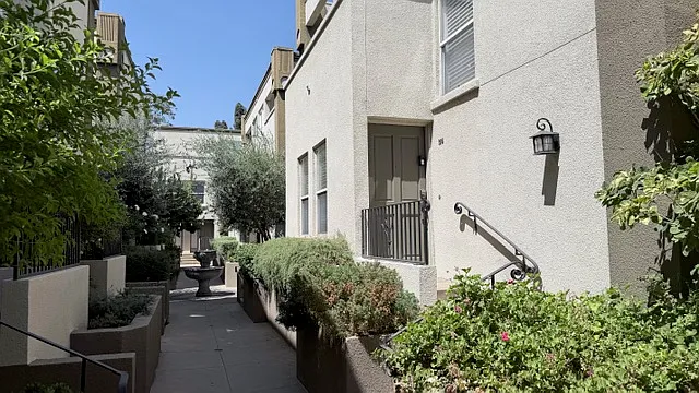 80 N Raymond Ave #205 — Photo 15