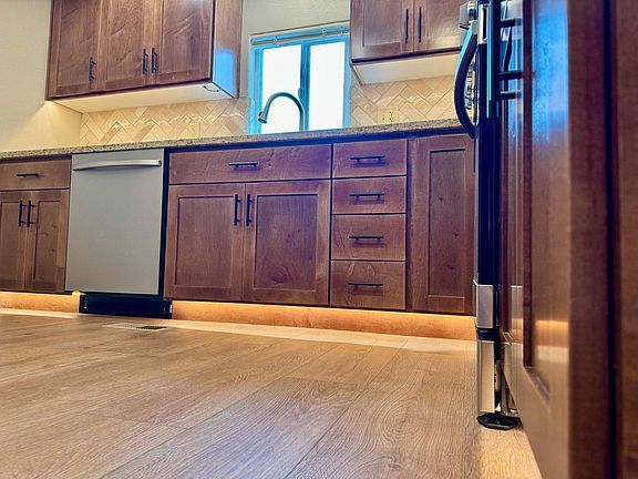 5th image of 3735 Shetland Ln