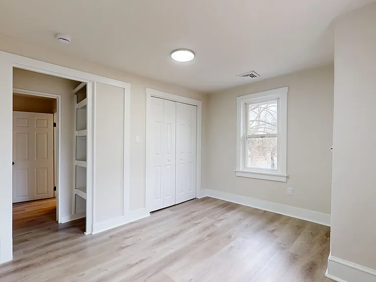 200 Saint Louis Ave #202 — Photo 11