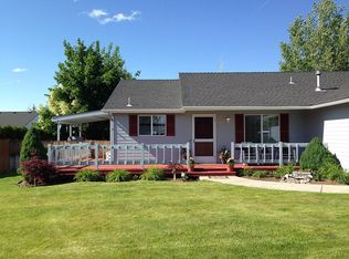 821 NW Negus Ln, Redmond, OR 97756