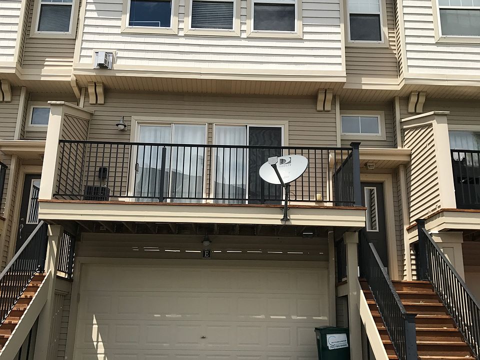 1st image of 2408 121st Cir NE Unit E