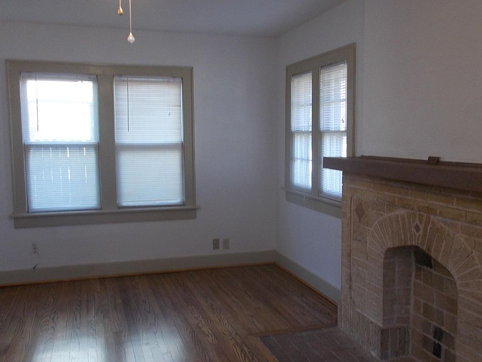 2nd image of 2740 NW 20th St