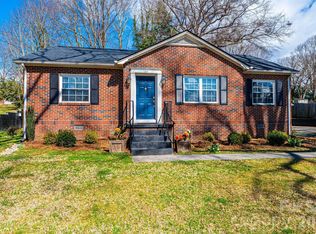 132 15th Ave NW, Hickory, NC 28601