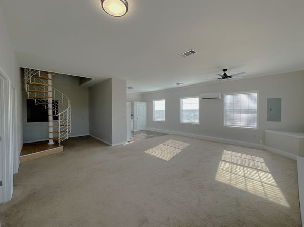 105 County Road 212 APT E