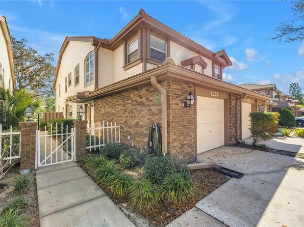 1227 Clays Trl, Oldsmar, FL 34677