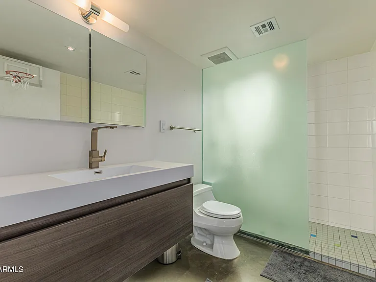 7601 E 2nd St #24 — Photo 14