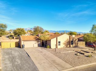 336 Asbury Rd NE, Rio Rancho, NM 87124