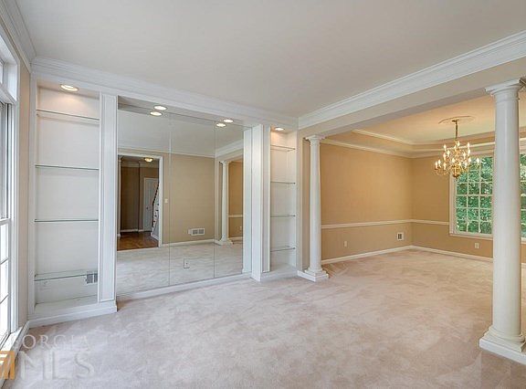 5th image of 2518 Meadowmist Pl SE