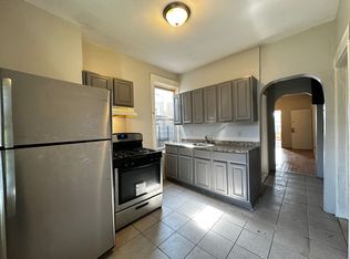 126 Bergen Ave #2E, Jersey City, NJ 07305