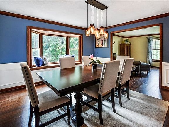 3rd image of 2468 2468 Alydar Dr