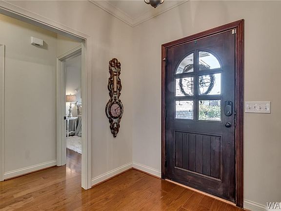 3rd image of 4300 Evangeline Way
