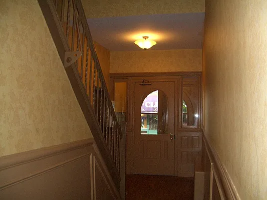 Rented by Walter & Samuels Inc | media 31