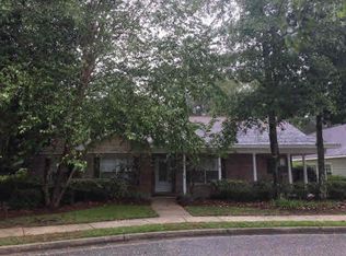 207 Savannah Cir, Foley, AL 36535