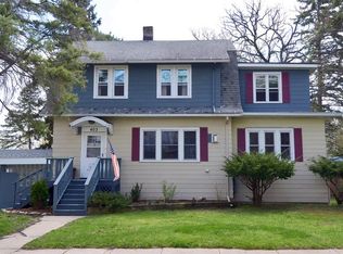 403 Lincoln Ave, Reeseville, WI 53579