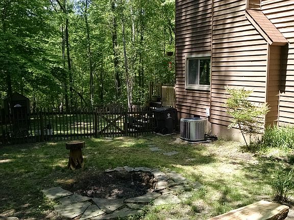 Side yard/fire pit