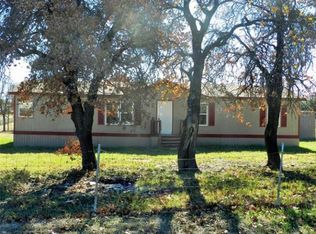 101 Little Salty Ct, Springtown, TX 76082