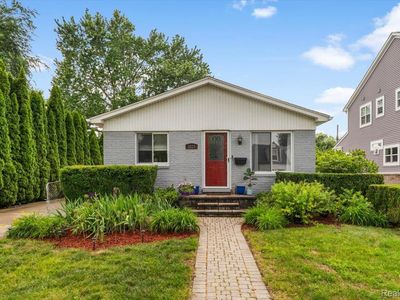 2519 Buckingham Ave, Berkley, MI, 48072