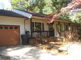 1413 Delk Dr, High Point, NC 27265