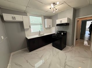 122 S 12th St FLOOR 2, Newark, NJ 07107