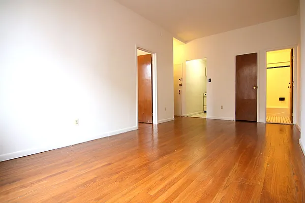 Rented by JK Dansar Corp | media 17