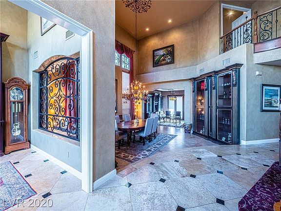 3rd image of 5605 San Florentine Ave