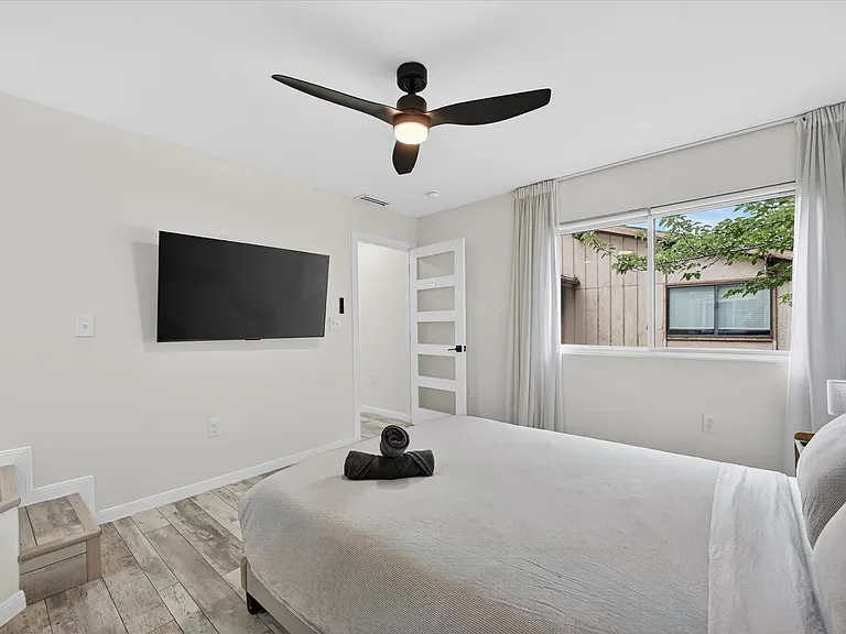 5912 Harvest Hill Rd — Photo 19