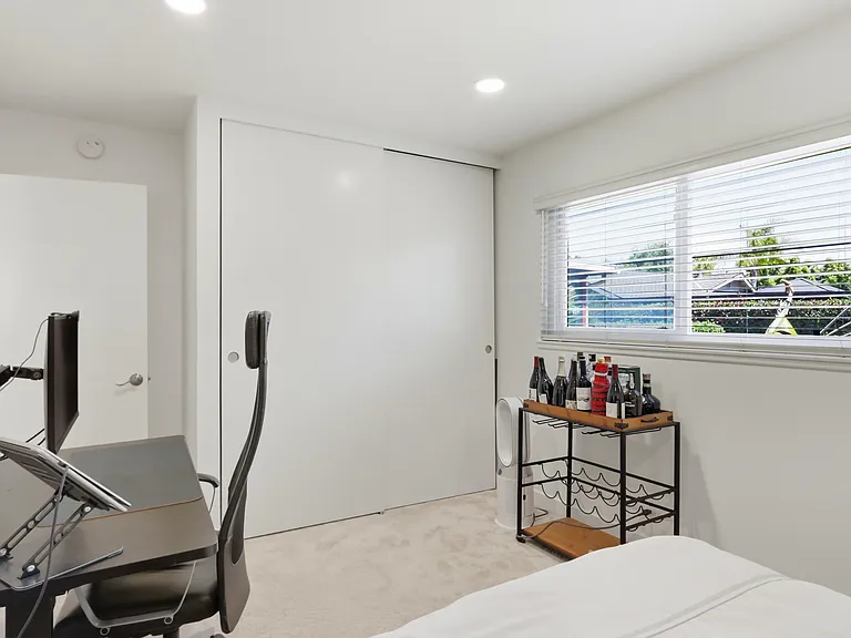 5588 Dartmouth Dr — Photo 18