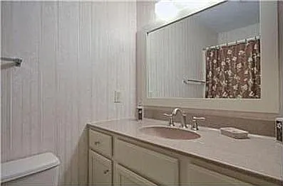 2302 Capistrano St — Photo 10