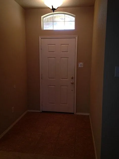 Front entry - 12333 Hunters Crossing Ln