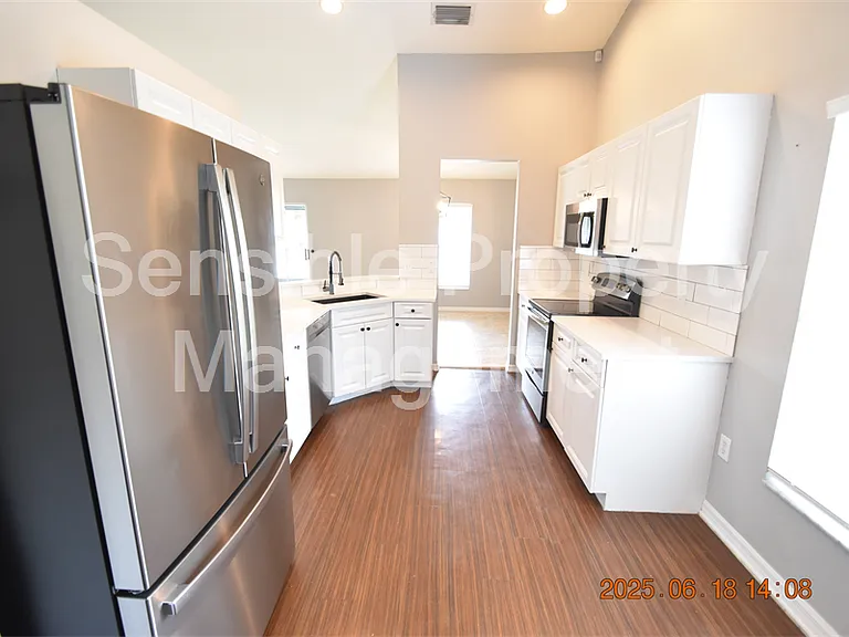 5627 War Admiral Dr — Photo 14