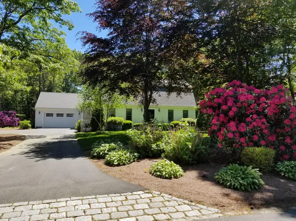 85 Clamshell Cove Road, Cotuit, MA 02635
