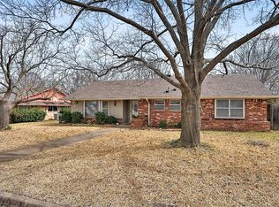 1809 Ridgeway Dr, Sherman, TX 75092