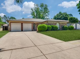 2507 Colleen Dr, Arlington, TX 76016