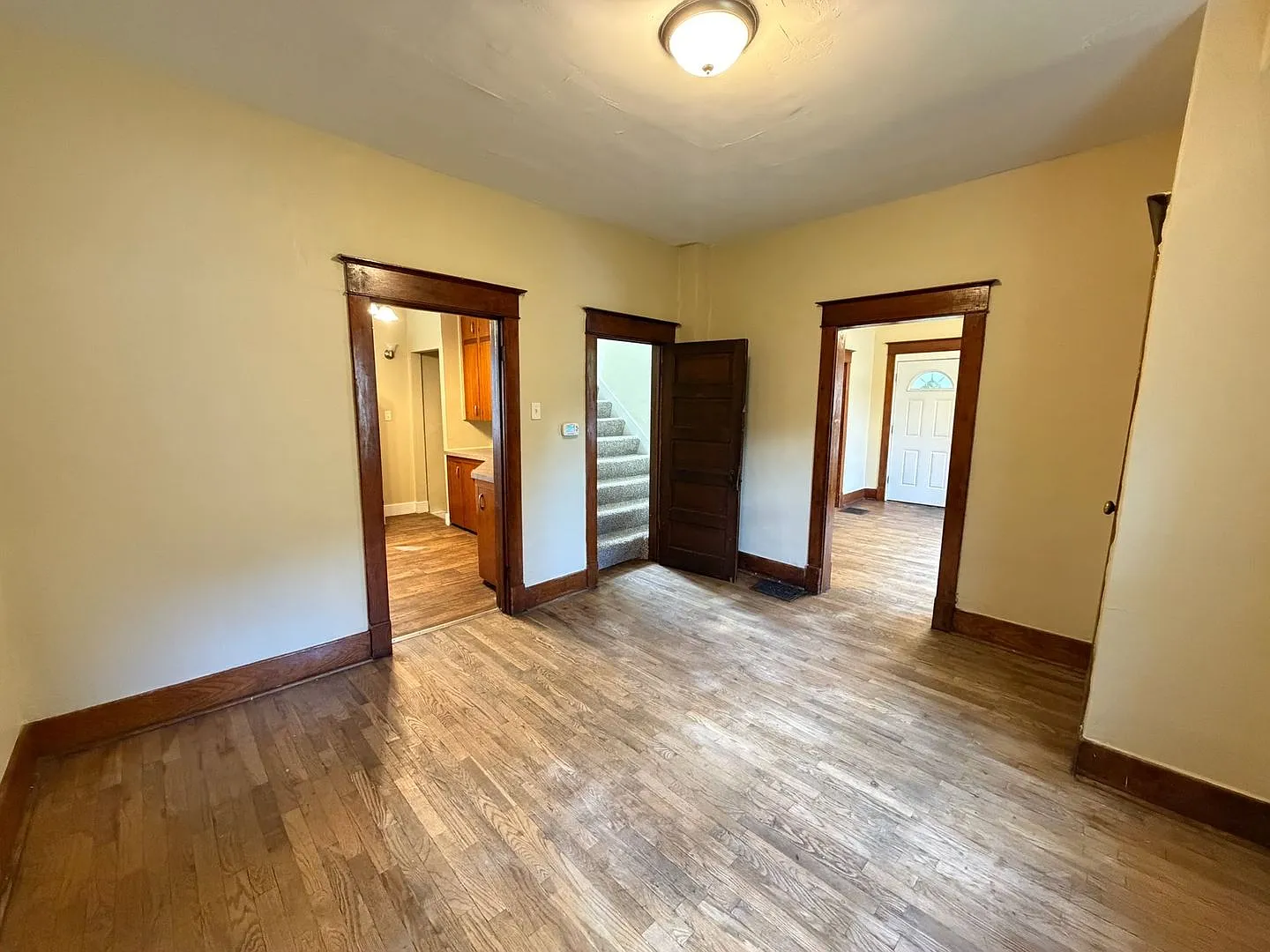 1011 W Tremont St. — Photo 4