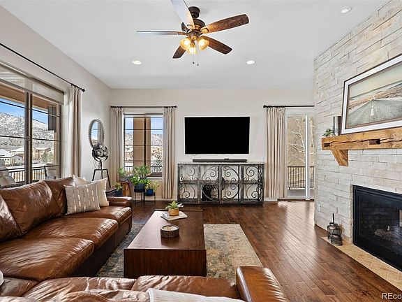 5th image of 15334 W Baker Avenue