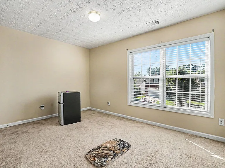 375 Clairidge Ln SW — Photo 26