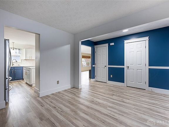 4th image of 6728 Duryea Ct
