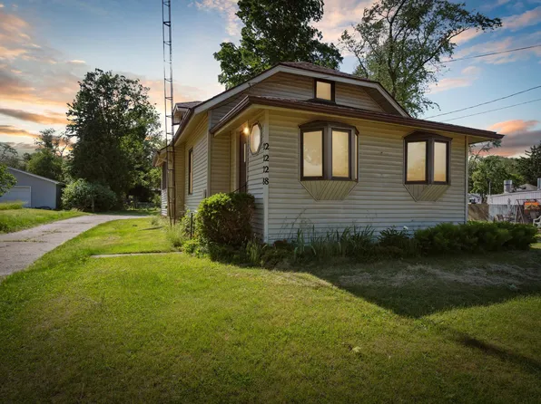 2228 Lansing Ave, Jackson, MI 49202
