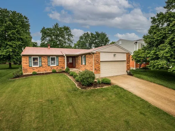 8646 Manitoba Dr, Cincinnati, OH 45255