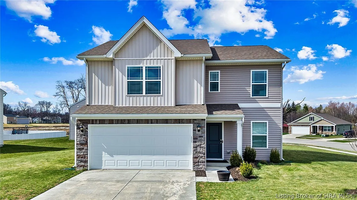 3 bed, 2.5 bath, 1818 sqft, $2,200 — Photo 1
