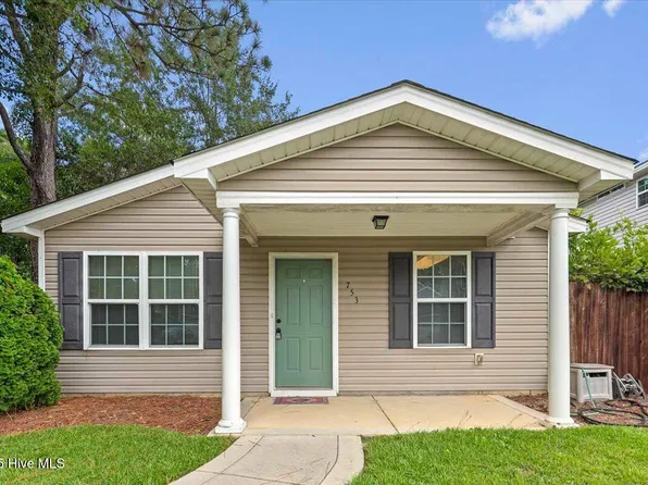 753 W Illinois Avenue, Southern Pines, NC 28387