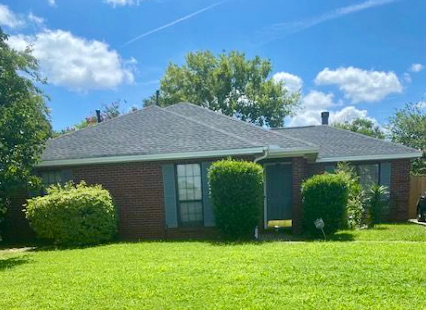 7066 Buckram Oak Drive — Photo 1