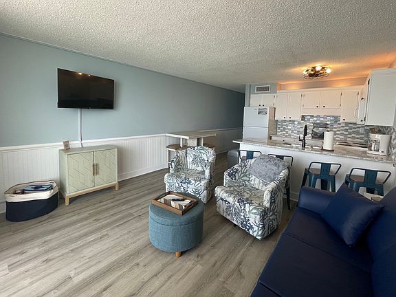 3rd image of 1210 N Waccamaw Dr #814