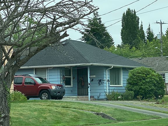 2nd image of 11428 Woodley Ave S
