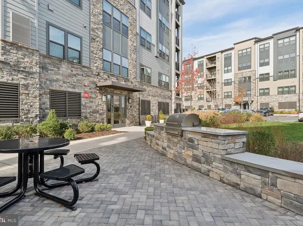 12875 Mosaic Park Way Unit 4-X, Herndon, VA 20171