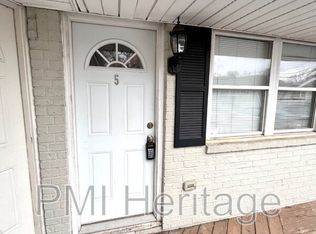 103 W Martin Luther King Jr Blvd #5, Fayetteville, AR 72701