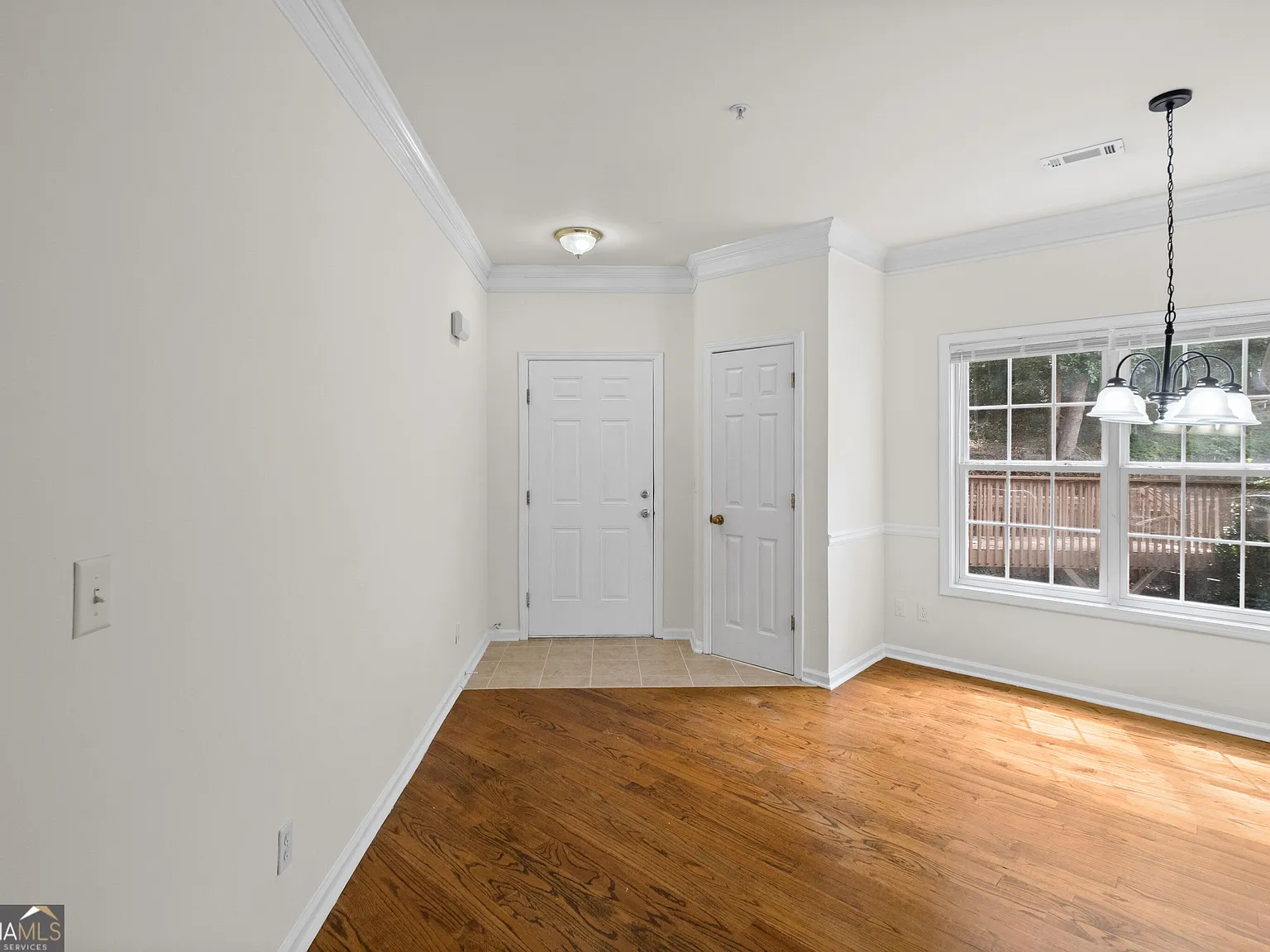 2 bed, 2.0 bath, $1,950 — Photo 3