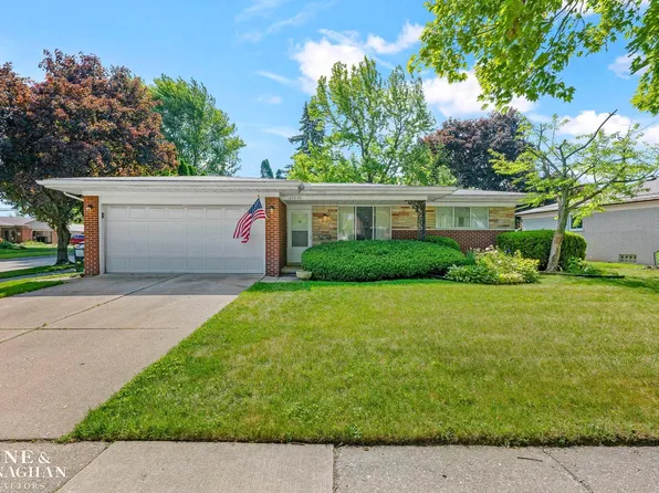 22030 Marter Rd, Saint Clair Shores, MI 48080