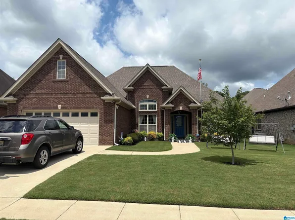 24 Vickie Dr, Springville, AL 35146