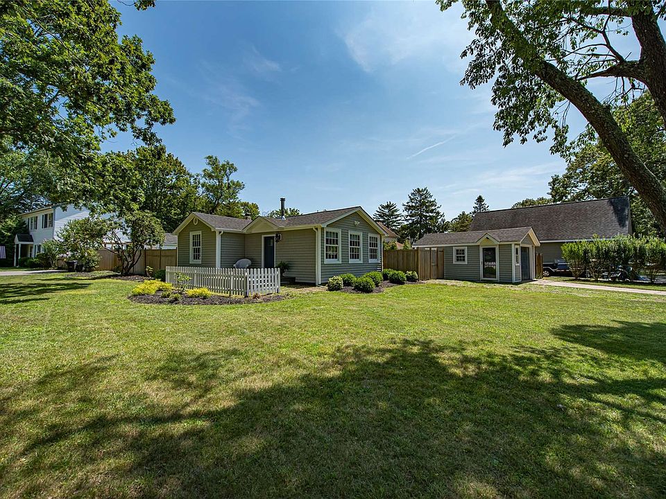 2 Otis Road, East Patchogue, NY 11772 Zillow